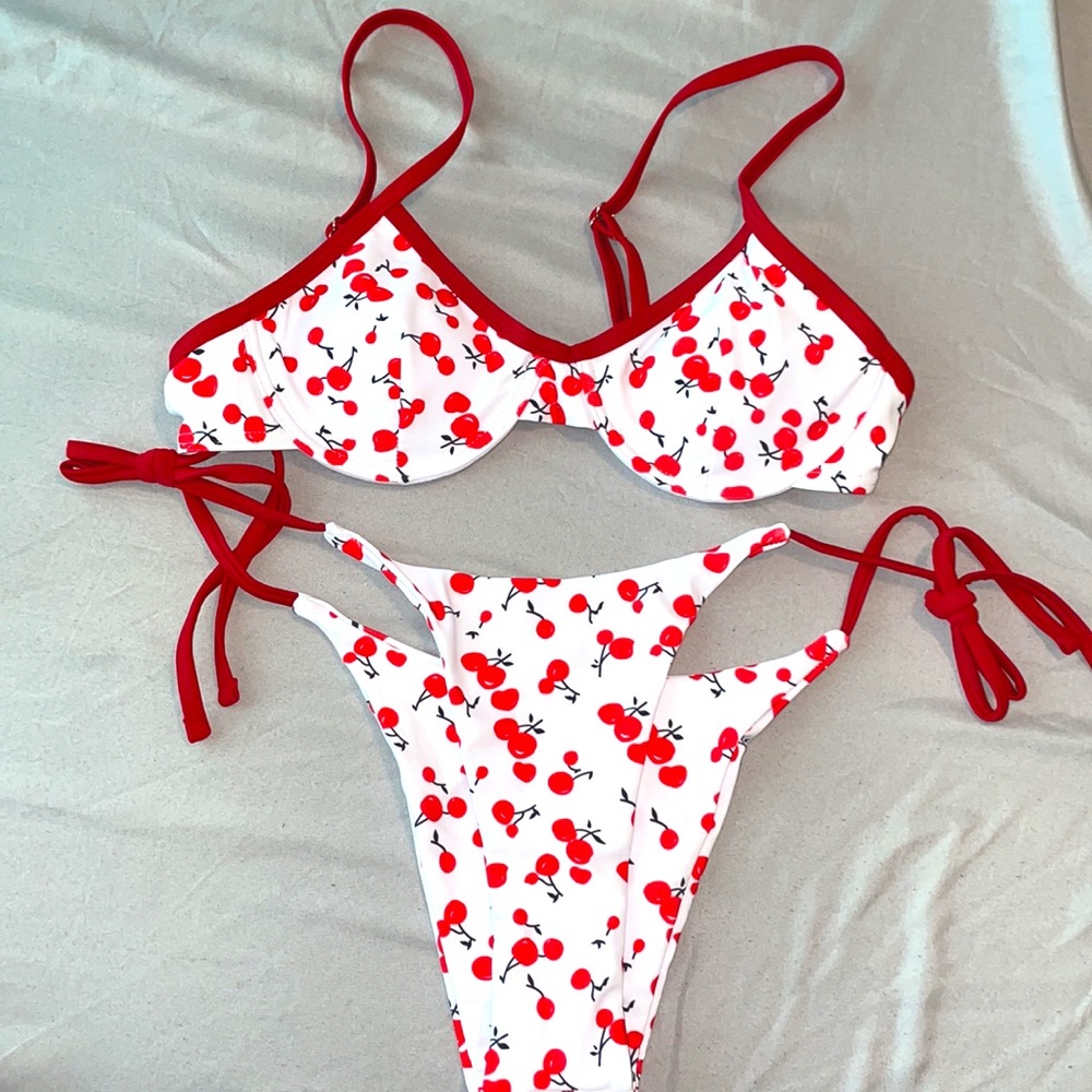 Romwe Cherry Print Thong bikini, two bottoms Sz S